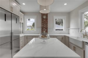 214 RIVERSIDE DRIVE, NEW SMYRNA BEACH, FL 32168 - MLS#MFRNS1086843