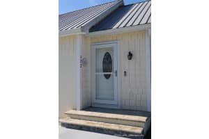 122 NEW HAMPSHIRE STREET, EDGEWATER, FL 32132 - MLS#MFRNS1086851