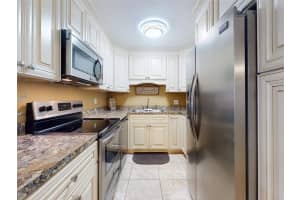 3800 SAXON DRIVE, NEW SMYRNA BEACH, FL 32169 - MLS#MFRNS1086984