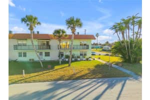 10 LYNNHURST DRIVE, ORMOND BEACH, FL 32176 - MLS#MFRNS1087042