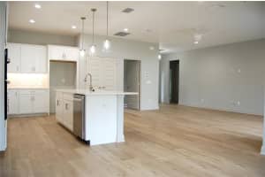 377 PALM DRIVE, NEW SMYRNA BEACH, FL 32168 - MLS#MFRNS1087048