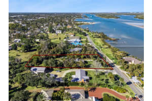 932 S Riverside Dr, EDGEWATER 932 S Riverside Dr, EDGEWATER