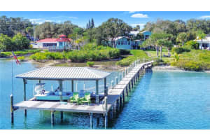 425 RIVERSIDE DRIVE, EDGEWATER, FL 32132 - MLS#MFRNS1087077