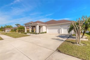 527 LUNA BELLA LANE, NEW SMYRNA BEACH, FL 32168 - MLS#MFRNS1087081