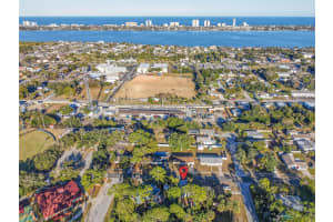 1806 JAMES STREET, SOUTH DAYTONA, FL 32119 - MLS#MFRNS1087111