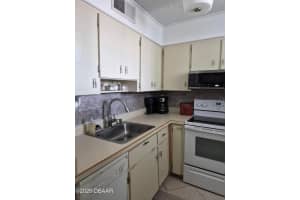 2727 ATLANTIC AVENUE, DAYTONA BEACH, FL 32118 - MLS#MFRNS1087114