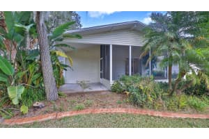 415 SIOUX BOULEVARD, OAK HILL, FL 32759 - MLS#MFRNS1087190
