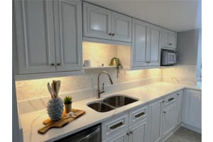 2401 ATLANTIC AVENUE, NEW SMYRNA BEACH, FL 32169 - MLS#MFRNS1087294