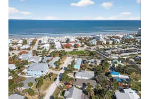 923 LOCUST STREET, NEW SMYRNA BEACH, FL 32169 - MLS#MFRNS1087377