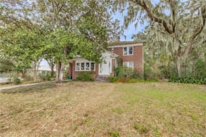 1170 CLAYTON STREET, MOUNT DORA, FL 32757 - MLS#MFRNS1087428