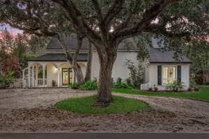 111 Esther St, NEW SMYRNA BEACH