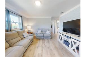 16 HILLSIDE DRIVE, NEW SMYRNA BEACH, FL 32169 - MLS#MFRNS1087623