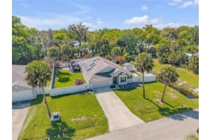 2504 Lime Tree Dr, EDGEWATER