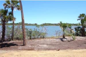 185 JONES FISH CAMP ROAD, EDGEWATER, FL 32141 - MLS#MFRNS1087816