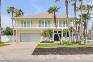 708 OCEAN AVENUE, NEW SMYRNA BEACH, FL 32169 - MLS#MFRNS1087834