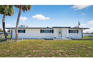 2538 CORAL WAY, DAYTONA BEACH, FL 32118 - MLS#MFRNS1087854