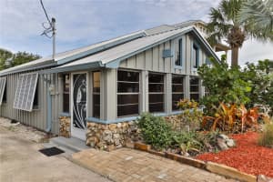 314 DUE EAST STREET, NEW SMYRNA BEACH, FL 32169 - MLS#MFRNS1087877