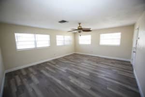 141 CONNECTICUT AVENUE, EDGEWATER, FL 32132 - MLS#MFRNS1088021