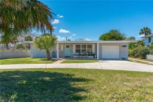 2908 S Peninsula Dr, DAYTONA BEACH