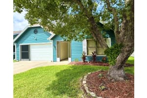 782 Pine Shores Cir, NEW SMYRNA BEACH