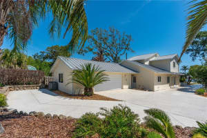 1818 RIVERSIDE DRIVE, EDGEWATER, FL 32141 - MLS#MFRNS1088156