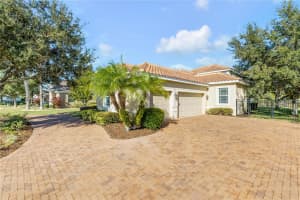 3021 ISOLA BELLA BOULEVARD, MOUNT DORA, FL 32757 - MLS#MFRNS1088222