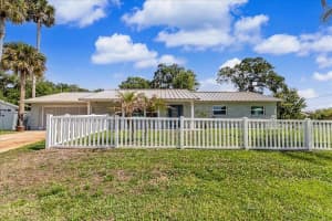 133 PARKWOOD LANE, EDGEWATER, FL 32132 - MLS#MFRNS1088240