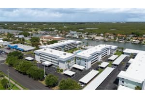 325 N CAUSEWAY #B206, NEW SMYRNA BEACH, FL 32169 - MLS#MFRNS1088279