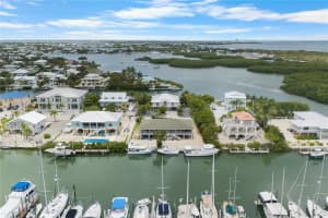 2100 AVENUE H, MARATHON, FL 33050 - MLS#MFRNS1088280