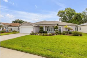 349 Mariners Gate Dr, EDGEWATER