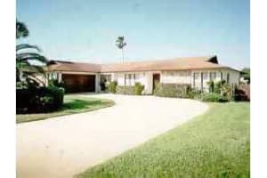 1220 Commodore Dr, New Smyrna Beach, FL 32168, Sold 10/06/98