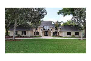 102 Sweetwater Club Blvd, Longwood, FL 32779, Sold 05/30/14