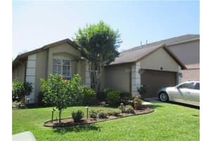 111 Pinewood Dr, Davenport, FL 33896, Sold 10/29/14