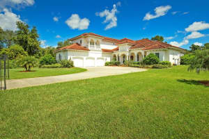 3203 W Orange Country Club Dr, Winter Garden, FL 34787, Sold 01/29/16