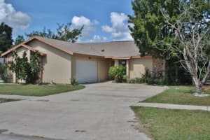 100 Grove Hollow Ct, Sanford, FL 32773, Sold 11/24/14