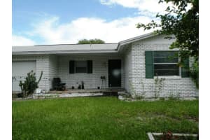 209 Sir Lawrence Dr, Sanford, FL 32773, Sold 09/18/15