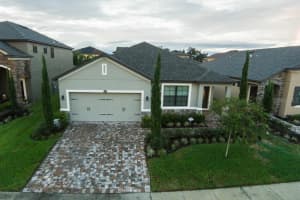 9962 Armando Cir, Orlando, FL 32825, Sold 12/08/14