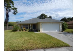 2440 Pine Chase Cir, St Cloud, FL 34769, Sold 01/26/15