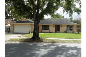 12 Sweetwater Creek Cir, Oviedo, FL 32765, Sold 02/06/15