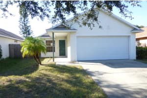9734 Lupine Ave, Orlando, FL 32824, Sold 02/09/15