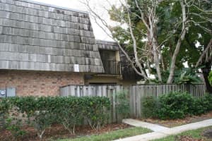 5258 Middle Ct, Orlando, FL 32811, Sold 02/13/15