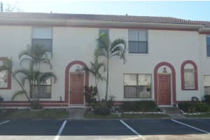 6294 River Run Pl, Orlando, FL 32807, Sold 06/12/15