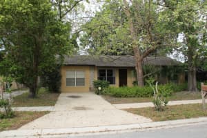 5522 Axiom Ave, Orlando, FL 32839, Sold 06/18/15
