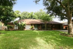 4551 Winderwood Cir, Orlando, FL 32835, Sold 06/03/15