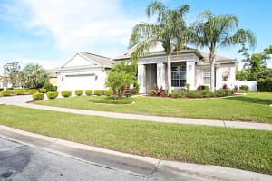 7318 Winding Lake Cir, Oviedo, FL 32765, Sold 06/29/15
