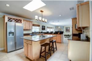 185 Lake Destiny Trail, Altamonte Springs, FL 32714, Sold 06/09/16
