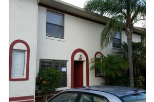 1627 Sandy Point Square, Orlando, FL 32807, Sold 09/30/15