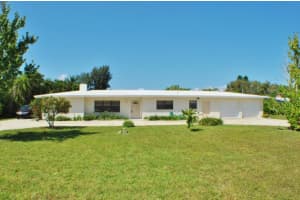 74 W Bay Dr, Cocoa Beach, FL 32931, Sold 10/01/15