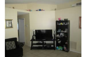 905 Vista Palma Way, Orlando, FL 32825, Sold 05/12/16
