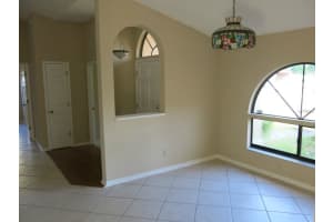 1011 Long Branch Ln, Oviedo, FL 32765, Sold 03/17/16